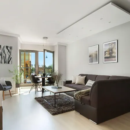 Elite Waterlane Apartman